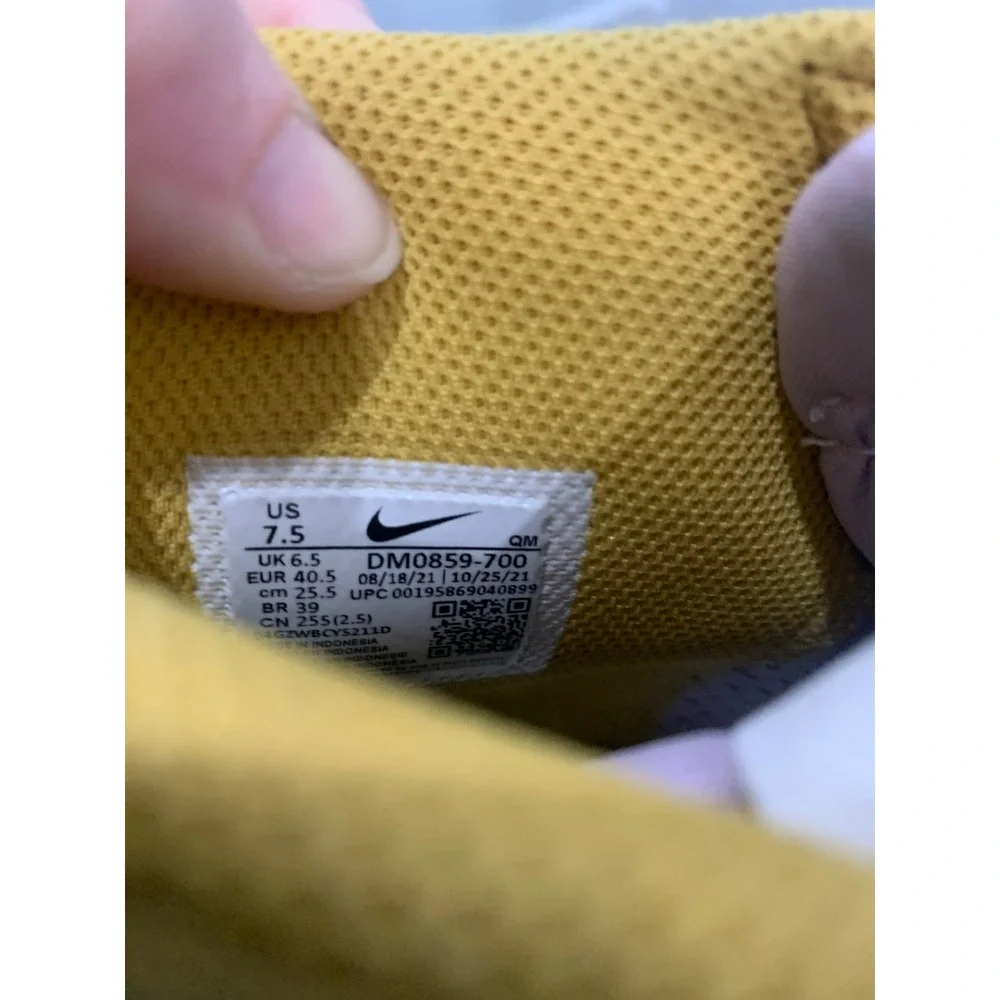Nike SB Zoom Blazer Mid Premium Mosaic Citron Pink DA8854-300 Skate Shoes